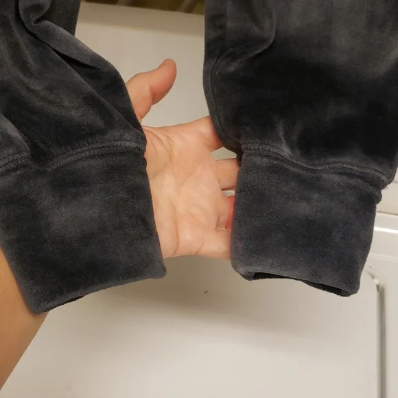 Girls Jogger Set (7) - Picture 7 of 10